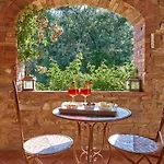 Le Granchiaie 8 Villa *